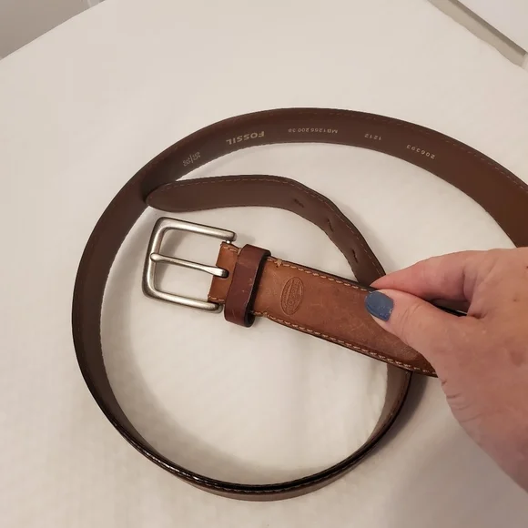Fossil "Joe" Brown Leather Belt Size 38, Casual, Classic - Picture 10 of 13